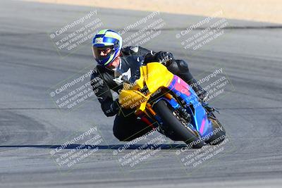 media/Feb-13-2022-SoCal Trackdays (Sun) [[c9210d39ca]]/Turn 10 (920am)/